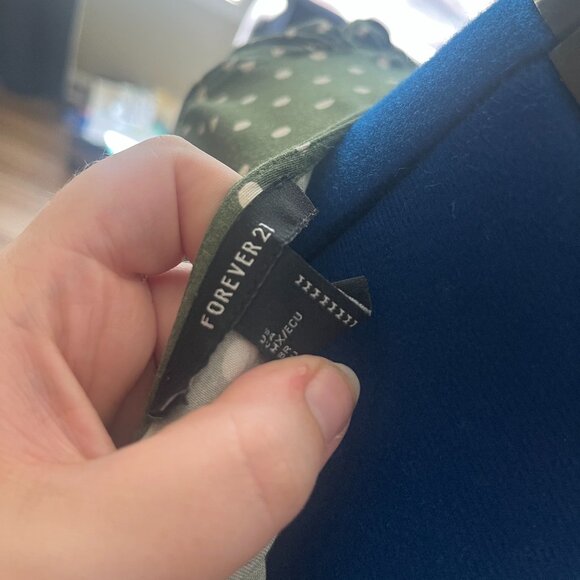 Forever 21 Green & White Polka Dotted Button Down V Neck Maxi Dress - Picture 4 of 4